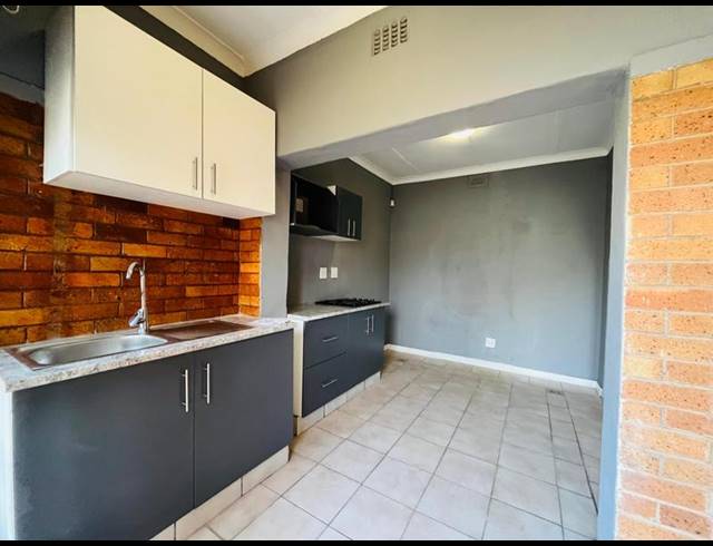1 BEDROOM PROPERTY TO RENT IN PRIMROSE